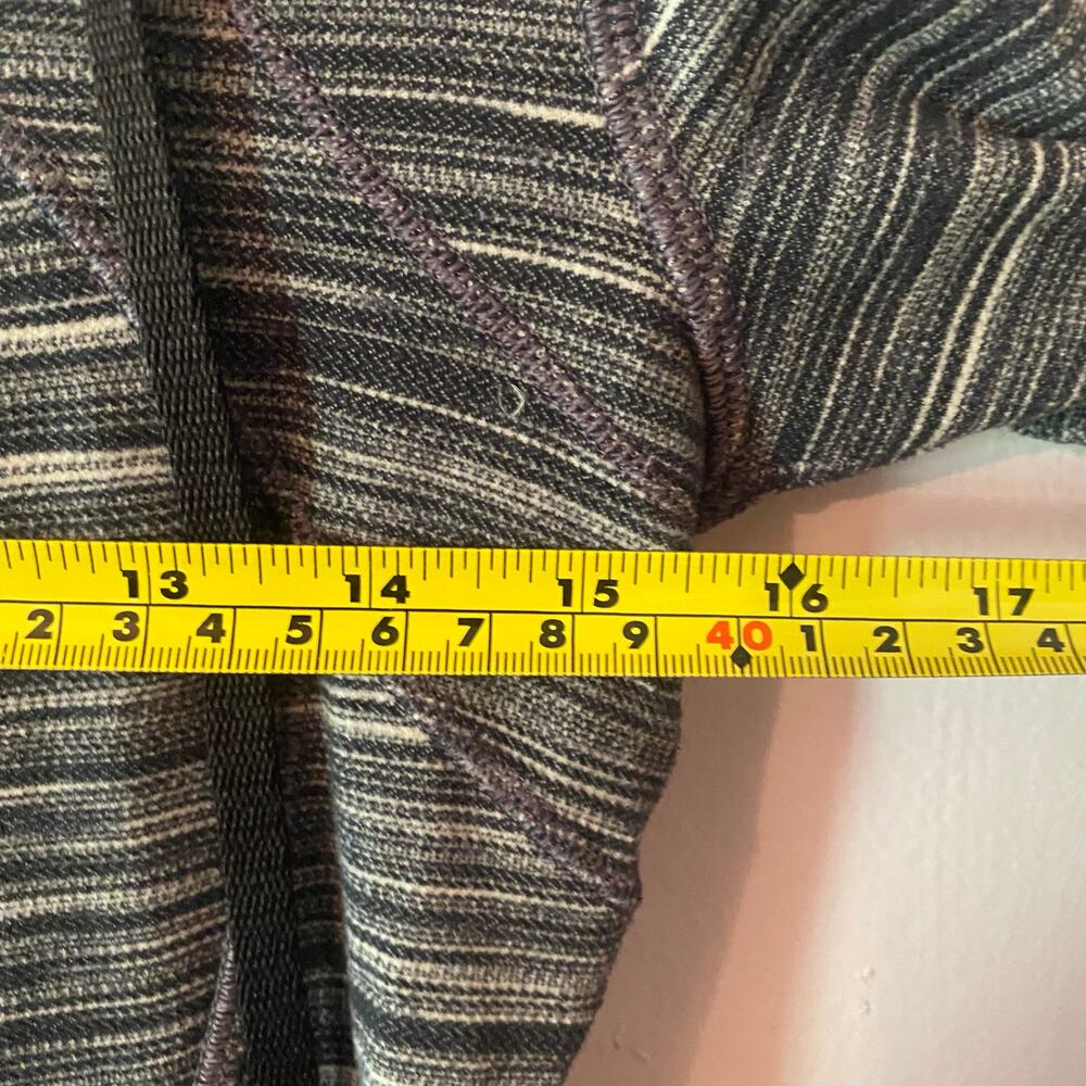 Lululemon Gray Hooded Define Jacket Heathered Stripe Full Zip Athleisure size 6 - Picture 10 of 11